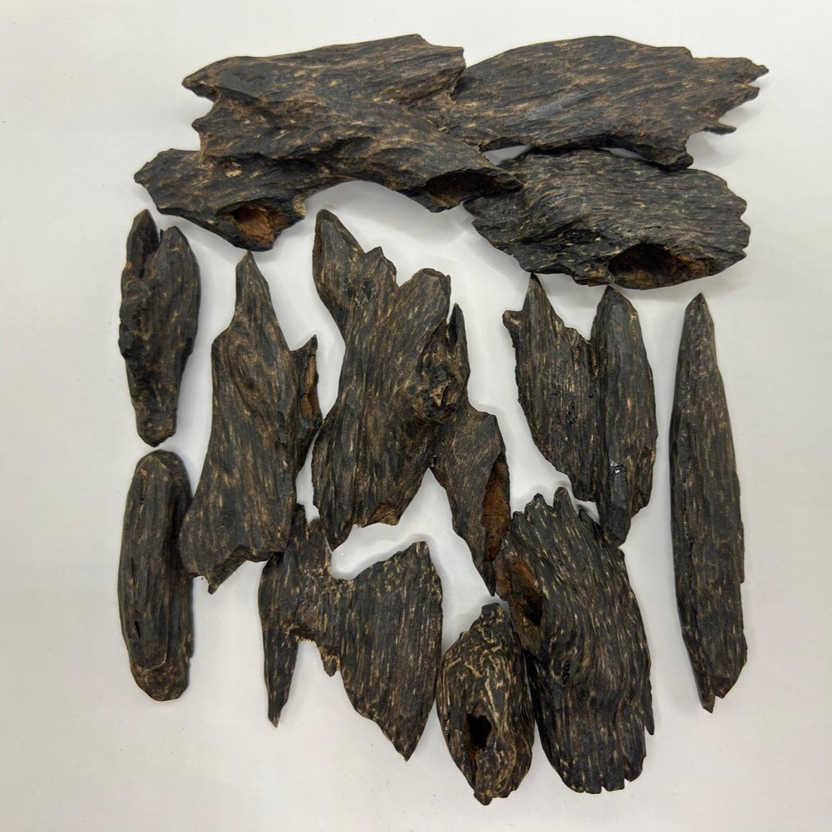 Sylheti Sinking Grade Oud Chips